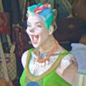 Meet your Posher, Michele